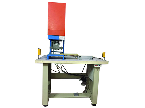 输送带气动打钮机